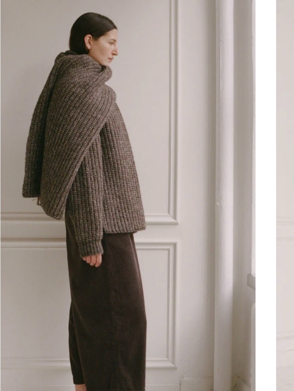 Shaina Mote NWT classic crewneck Sweater - DUSK